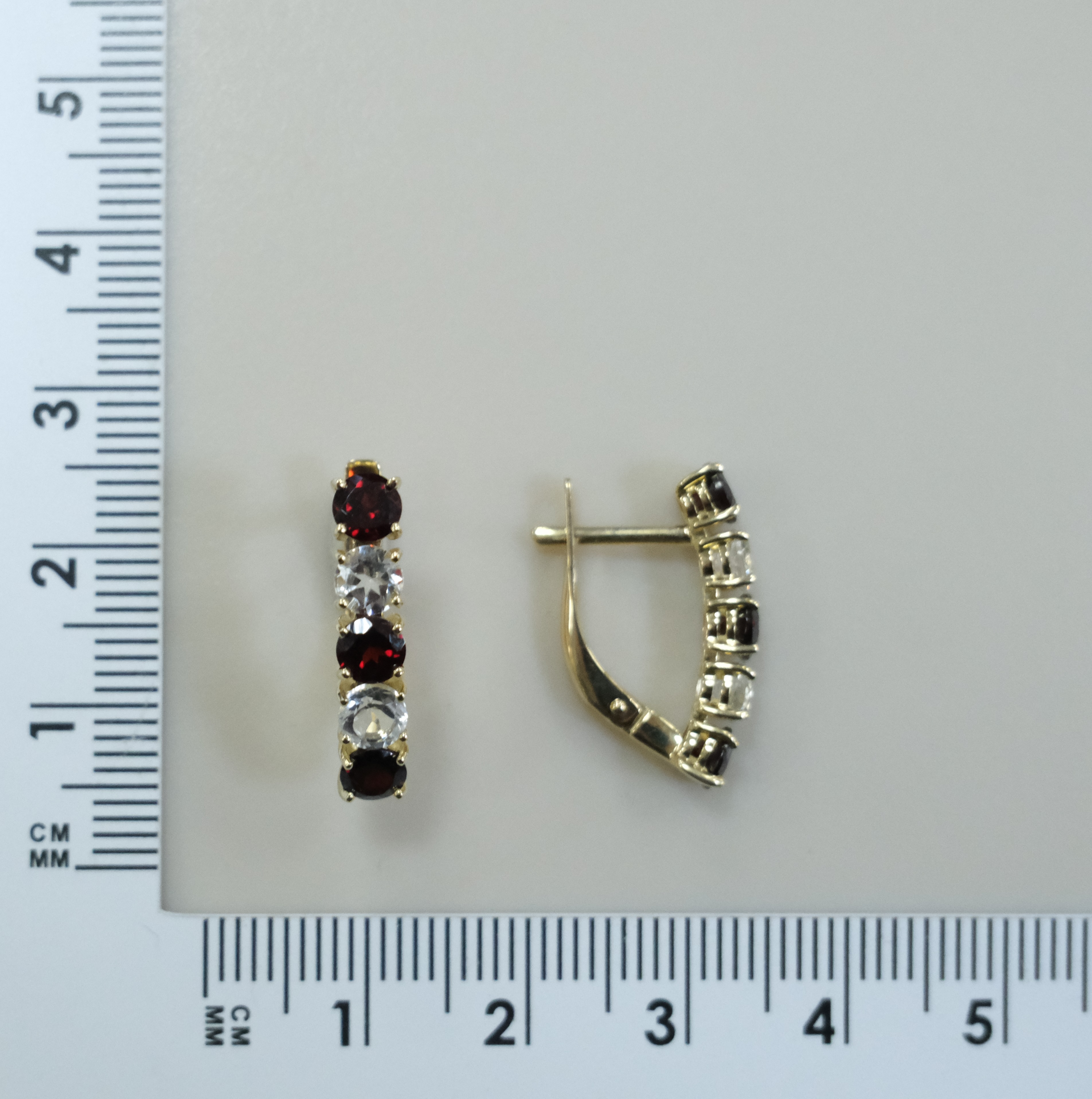 10512-001009 Серьги (Au 585)